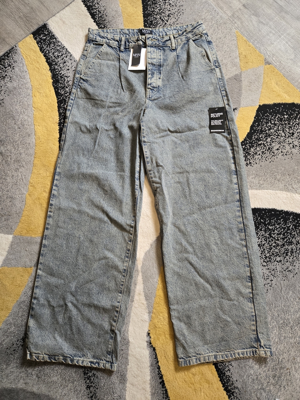 Boohoo Men's Relaxed Wide-Leg Light Blue Jeans